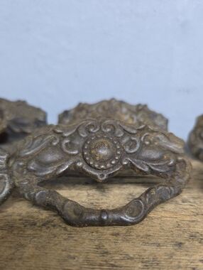 Ornate Antique Victorian Eastlake Metal Drawer Pulls Set Of 6